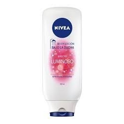 NIVEA BODY BAJO LA DUCHA...